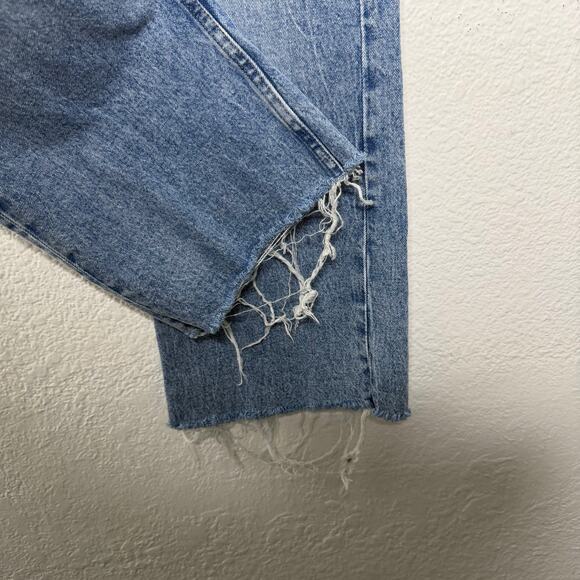 H&M Womens Jeans Size 12 Light Wash Blue Denim High Rise Straight Leg - Picture 9 of 14